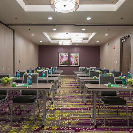Doubletree By Hilton Winston Salem - University, Nc Exterior photo