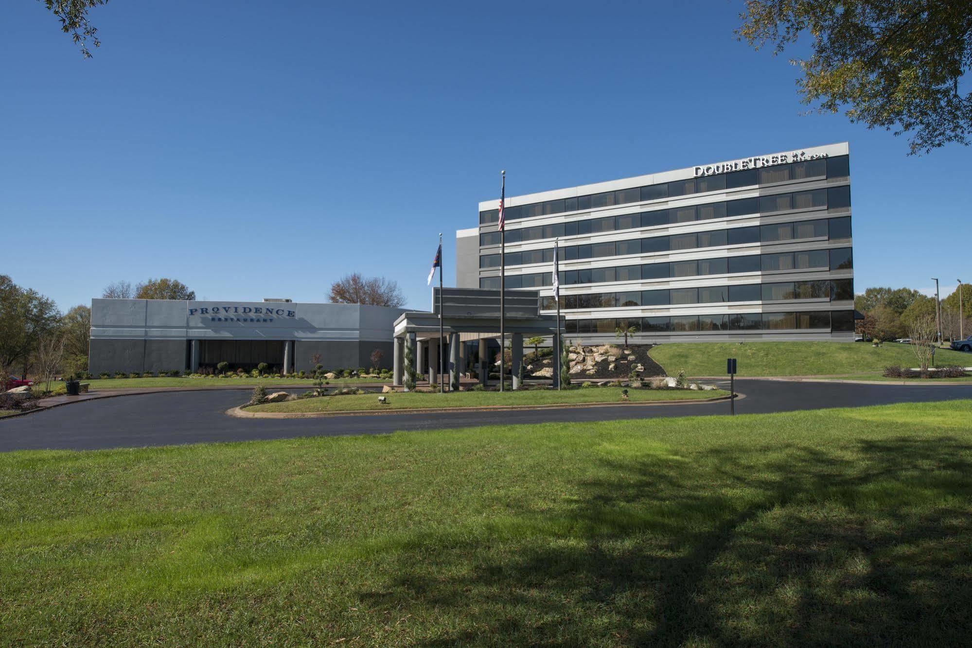 Doubletree By Hilton Winston Salem - University, Nc Exterior photo